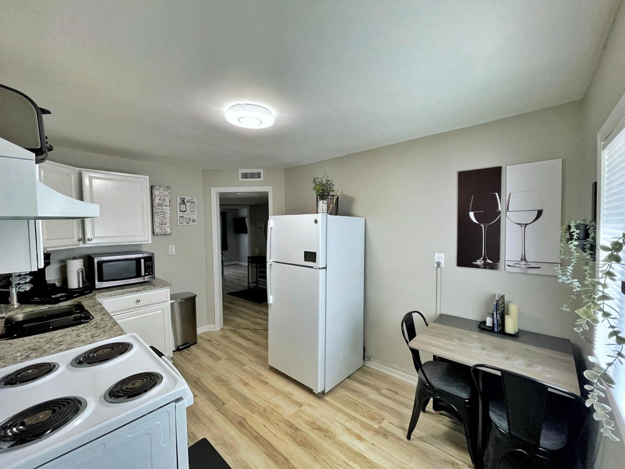 *New* The Cozy Haven, 5 Minutes To Atl Airport Apartment Atlanta Luaran gambar
